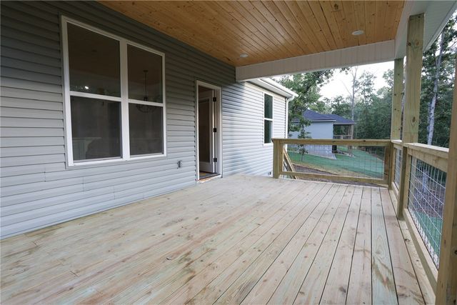 27 Kirkcudbright Lane, Bella Vista, AR 72715