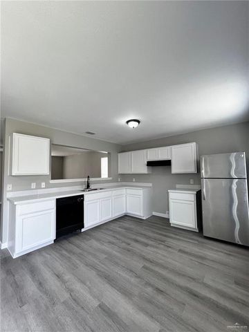 2912 Ozark Avenue, Mcallen, TX 78504