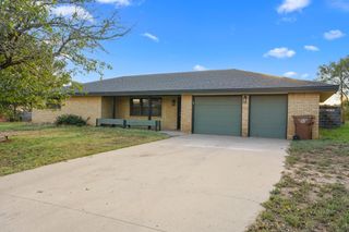 2702 Apache Dr, Big Spring, TX 79720