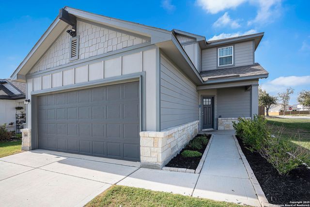 16615 Ginger Crossing, Elmendorf, TX 78112