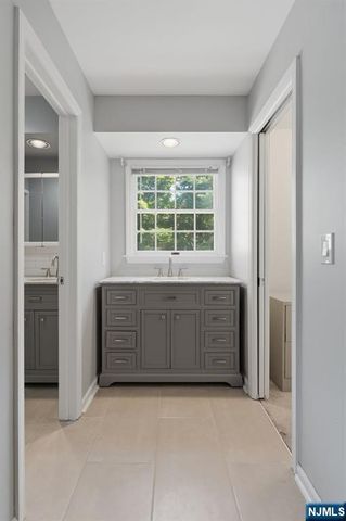 117 S Maple 1172, Park Ridge, NJ 07656