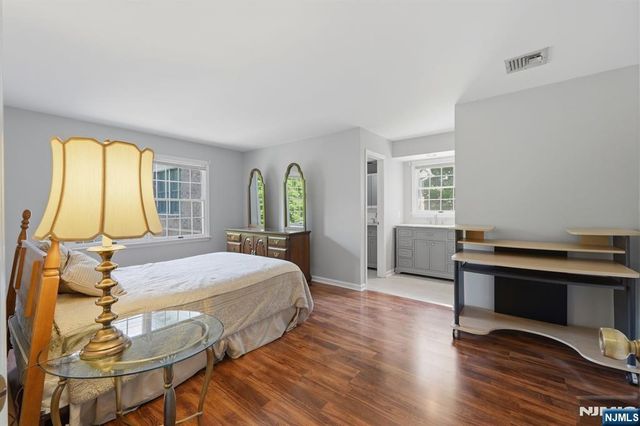 117 S Maple 1172, Park Ridge, NJ 07656