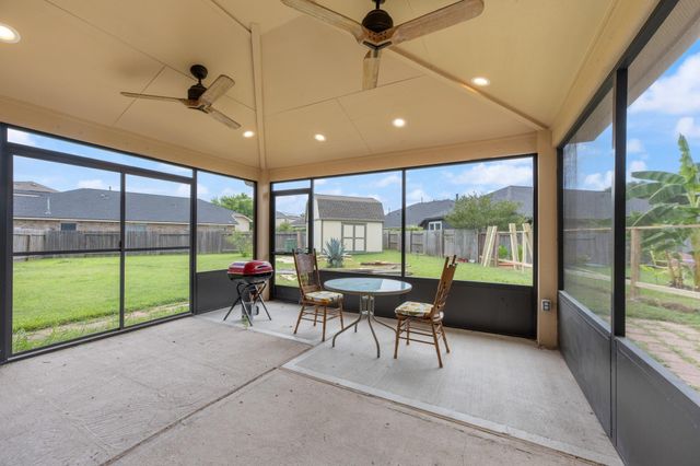 15014 Stablewood Downs Lane, Cypress, TX 77429