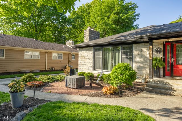 6830 N Delaware Street, Indianapolis, IN 46220