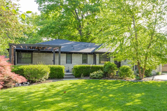 6830 N Delaware Street, Indianapolis, IN 46220