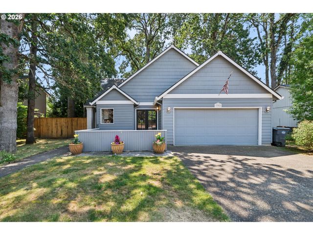 3302 Ne OLYMPIC St, Hillsboro, OR 97124