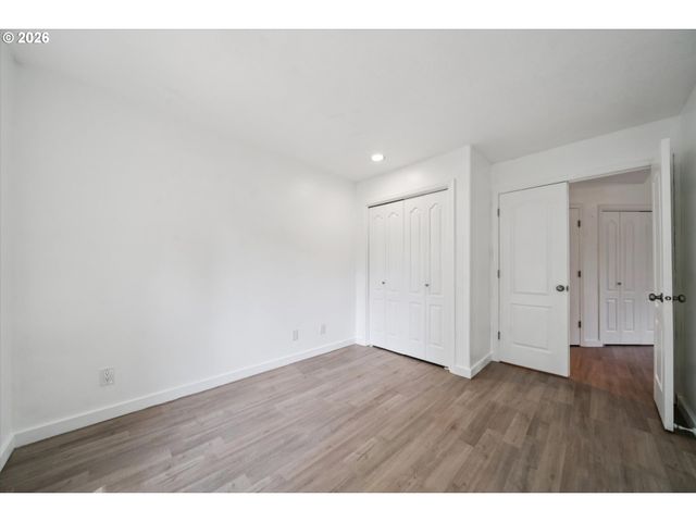 3302 Ne OLYMPIC St, Hillsboro, OR 97124