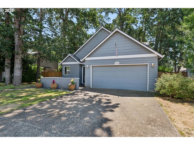 3302 Ne OLYMPIC St, Hillsboro, OR 97124