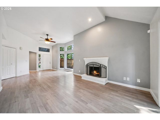 3302 Ne OLYMPIC St, Hillsboro, OR 97124