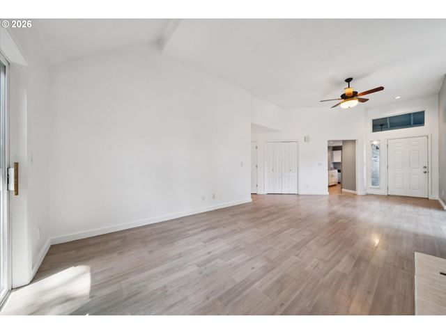 3302 Ne OLYMPIC St, Hillsboro, OR 97124