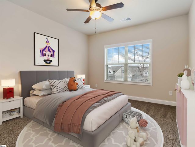 19 Heydon Hall Court, Simpsonville, SC 29680