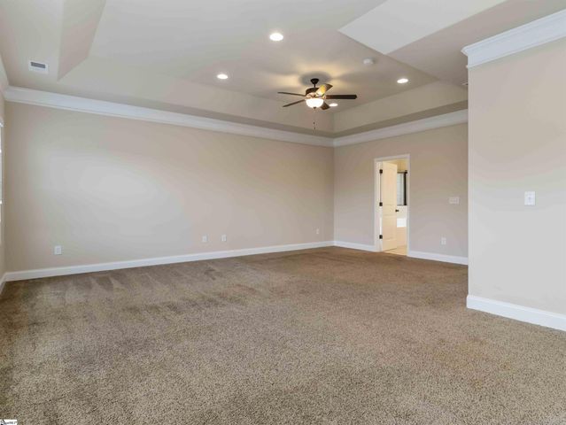 19 Heydon Hall Court, Simpsonville, SC 29680