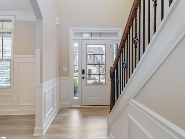 19 Heydon Hall Court, Simpsonville, SC 29680