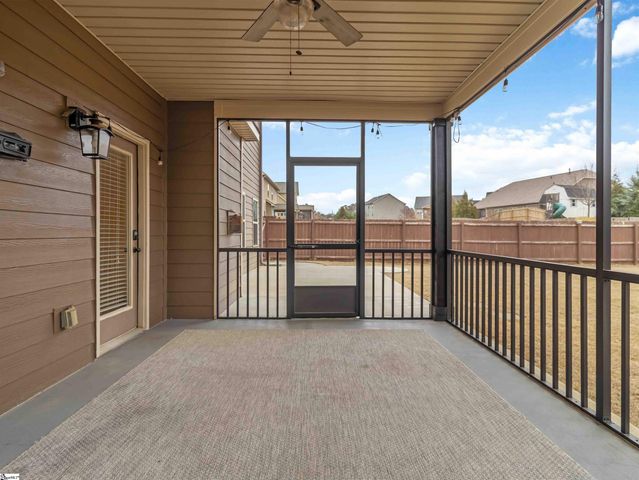 19 Heydon Hall Court, Simpsonville, SC 29680