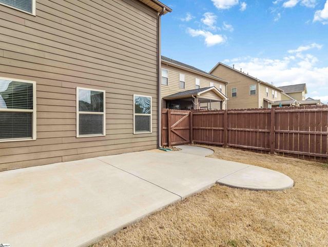 19 Heydon Hall Court, Simpsonville, SC 29680