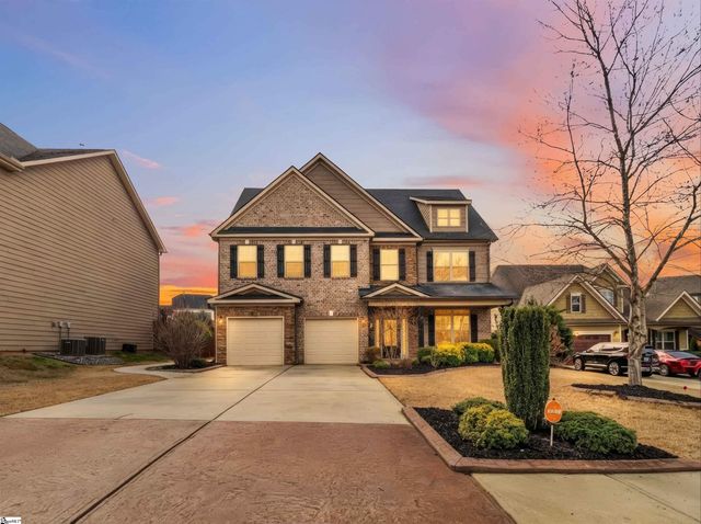 19 Heydon Hall Court, Simpsonville, SC 29680