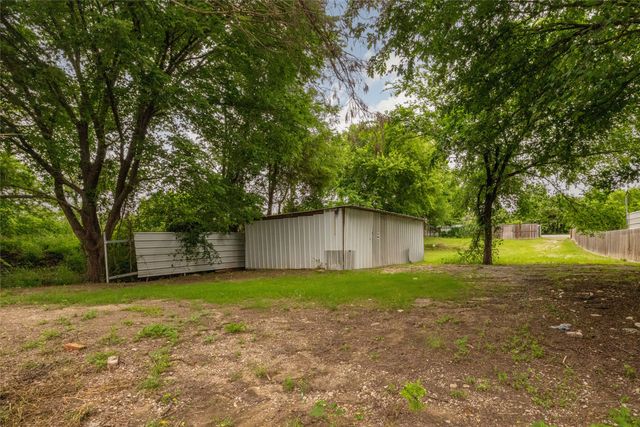 2239 Dowdy Ferry Road, Dallas, TX 75217