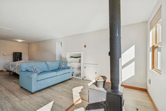 691 Cemetery Street, Brookfield, VT 05036