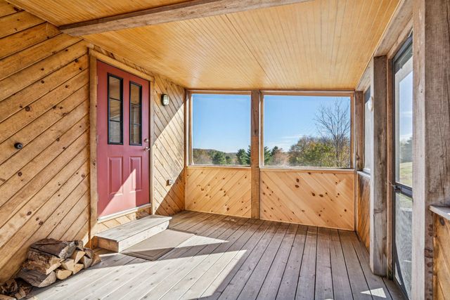 691 Cemetery Street, Brookfield, VT 05036