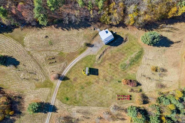 691 Cemetery Street, Brookfield, VT 05036