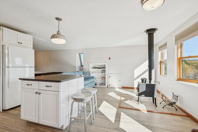 691 Cemetery Street, Brookfield, VT 05036