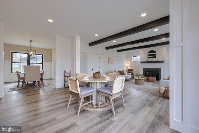 514 WOODCREST AVE, Lititz, PA 17543