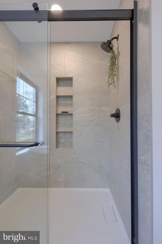 514 WOODCREST AVE, Lititz, PA 17543