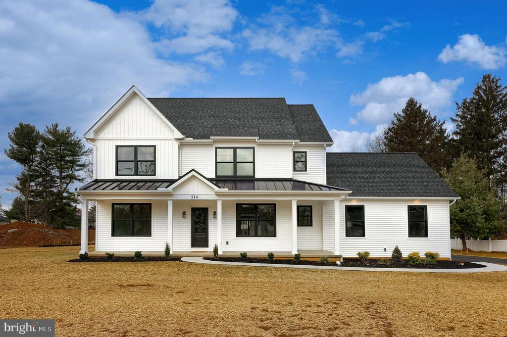 514 WOODCREST AVE, Lititz, PA 17543