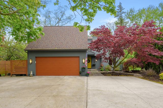 2320 Niles Avenue, St. Joseph, MI 49085