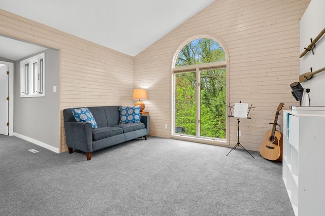 2320 Niles Avenue, St. Joseph, MI 49085