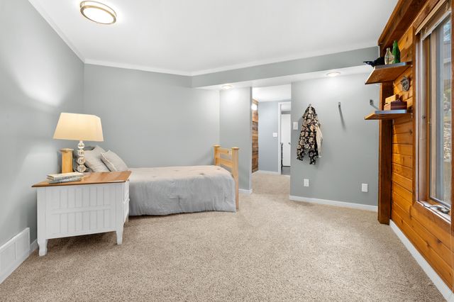 2320 Niles Avenue, St. Joseph, MI 49085