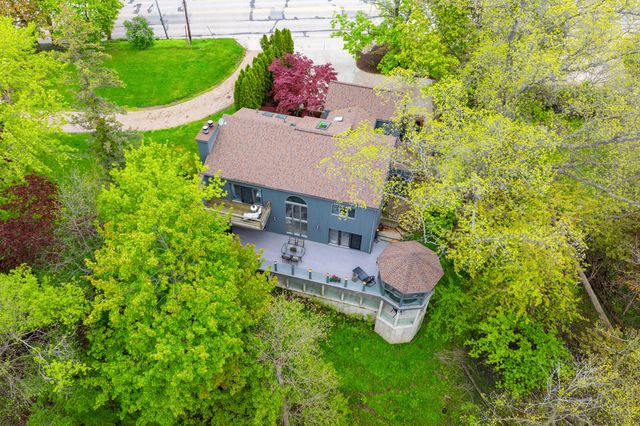 2320 Niles Avenue, St. Joseph, MI 49085