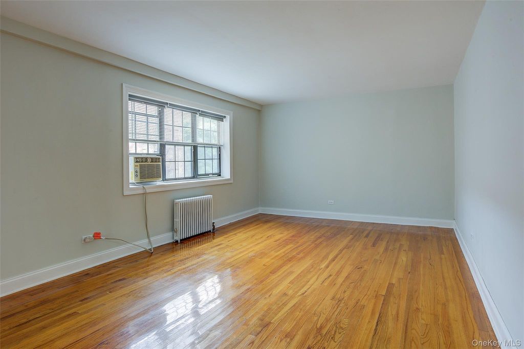 78-35 147th Street 2E, Kew Garden Hills, NY 11367 — photo 5