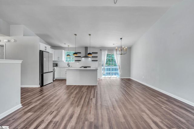 431 Maplewood Circle, Greer, SC 29651