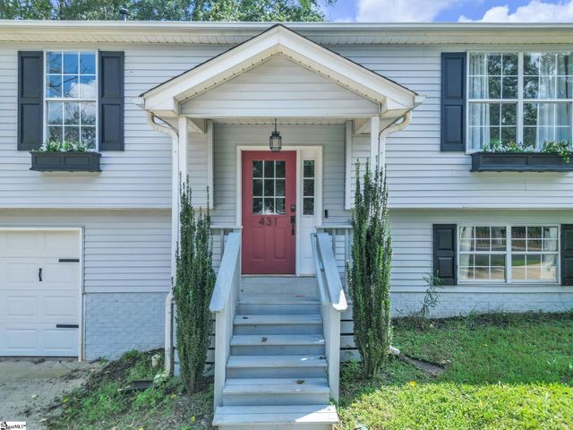 431 Maplewood Circle, Greer, SC 29651