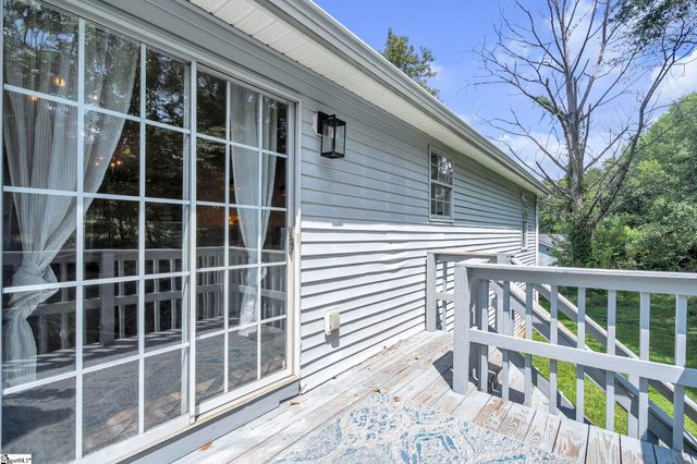 431 Maplewood Circle, Greer, SC 29651