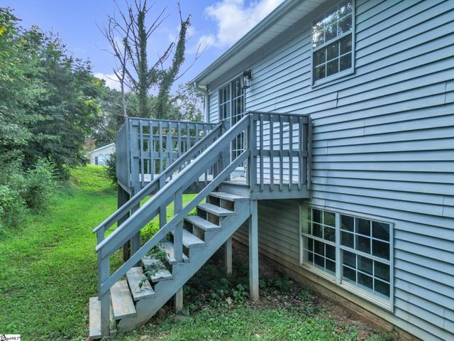 431 Maplewood Circle, Greer, SC 29651