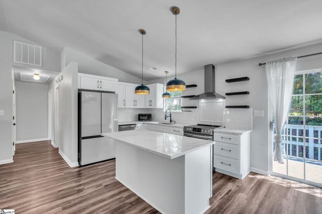 431 Maplewood Circle, Greer, SC 29651