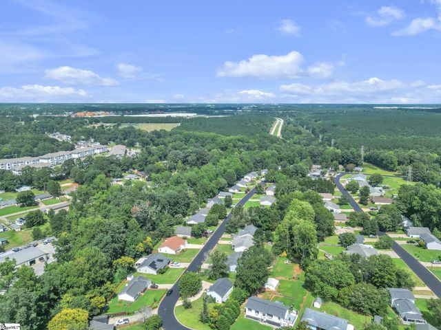 431 Maplewood Circle, Greer, SC 29651