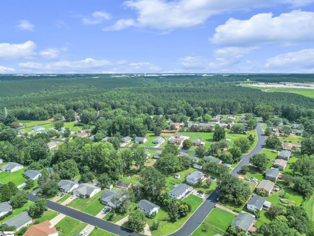 431 Maplewood Circle, Greer, SC 29651