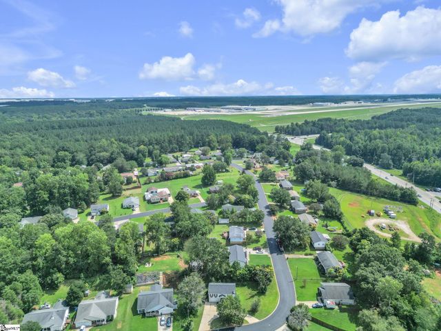 431 Maplewood Circle, Greer, SC 29651