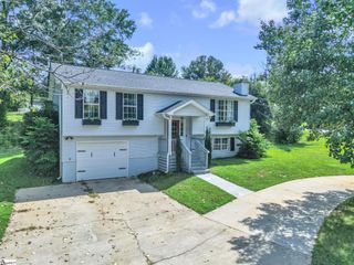 431 Maplewood Circle, Greer, SC 29651