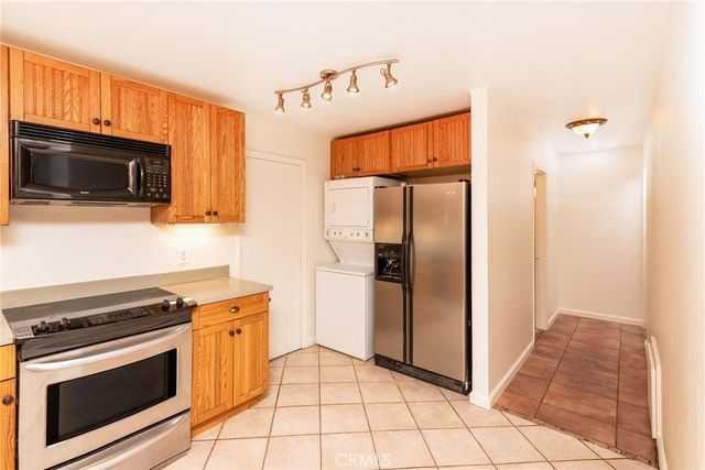19306 Mountain Meadow S, Hidden Valley Lake, CA 95467