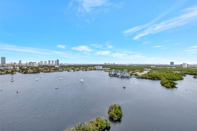 17111 Biscayne Blvd 2308, North Miami Beach, FL 33160