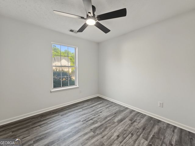 4887 Lake Park Lane, Acworth, GA 30101