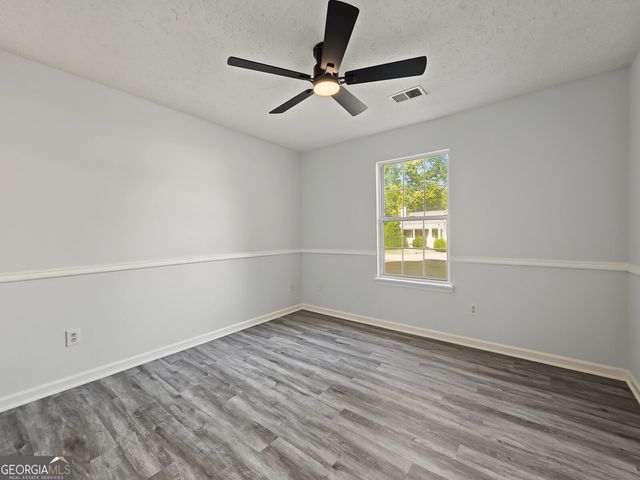 4887 Lake Park Lane, Acworth, GA 30101