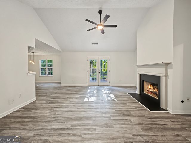 4887 Lake Park Lane, Acworth, GA 30101