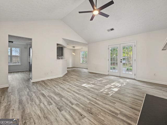 4887 Lake Park Lane, Acworth, GA 30101