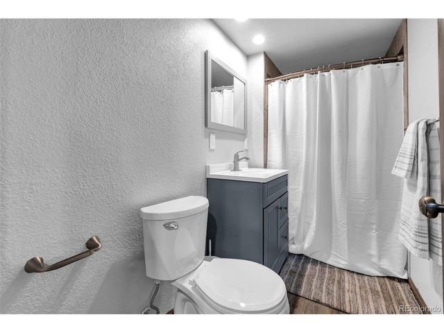 5005 S Elk St, Aurora, CO 80016