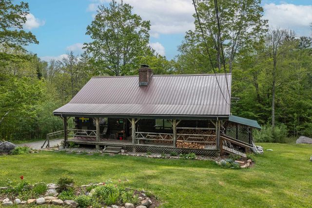 287 Powder Mill Road, Londonderry, VT 05148